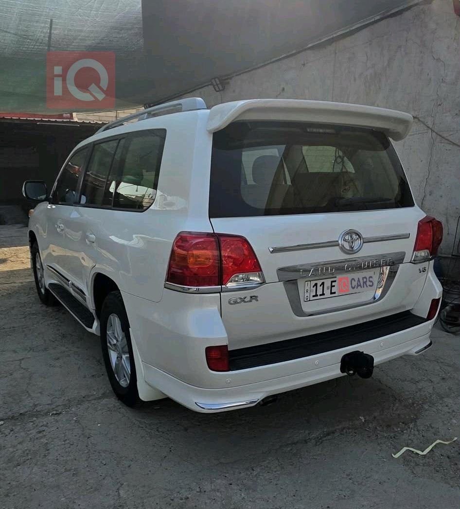 تويوتا لاندكروزر